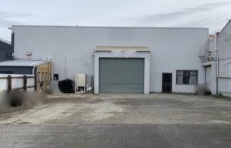 Indstrial Warehouse & Yard - Wharf Area