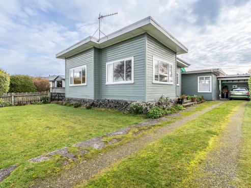 534 Tay Street, Hawthorndale