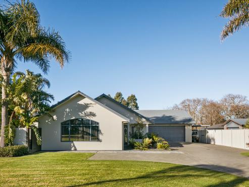 114 Potae Avenue, Lytton West