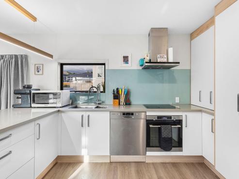 51 Arapiki Road, Stoke