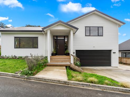 5 Libertia Lane, Orewa