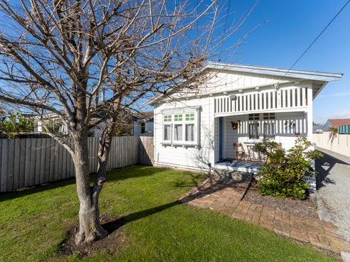 11 Cradock Street, South New Brighton