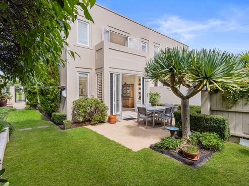 4/114 Saint Johns Road, Saint Johns