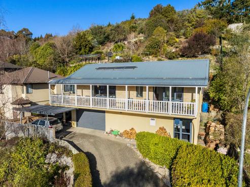 21 Treeton Place, Wakefield