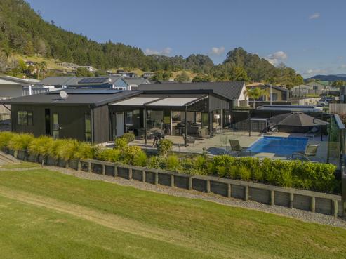 12 Lynette Place, Pauanui