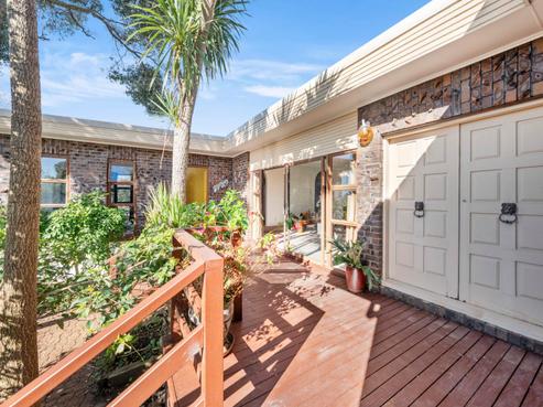 19 Hepburn Road, Glendene