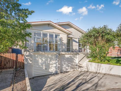 288 Riverside Drive, Waterloo