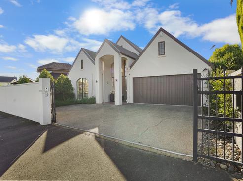 576 River Road, Fairfield