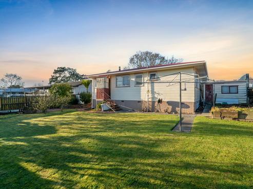17 Almay Place, Clover Park
