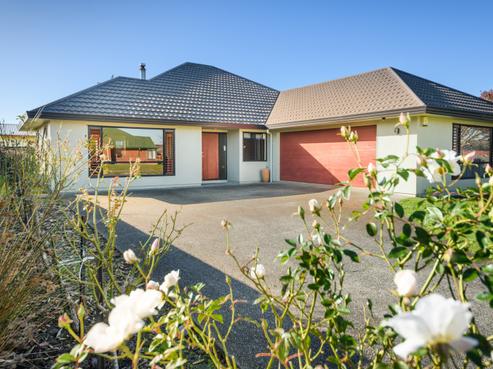 16 Presidential Drive, Milson