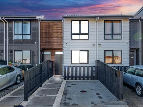 61 Te Aparangi Road, Papakura