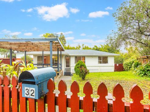 32 Kelkirk Street, Kelston