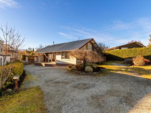 110 Aubrey Road, Wanaka