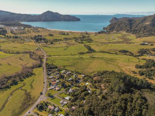 4 Moana Crescent, Tuateawa