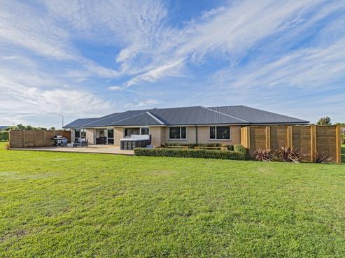 25 Landsborough Drive, Darfield
