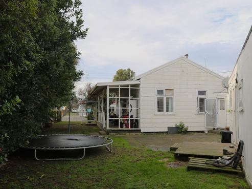 7 Rira Street, Marton