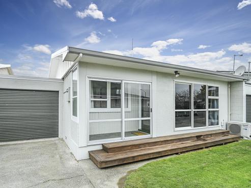 2/626 Nelson Street North, Hastings