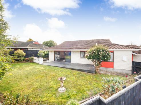 14 Fraser Court, Roslyn