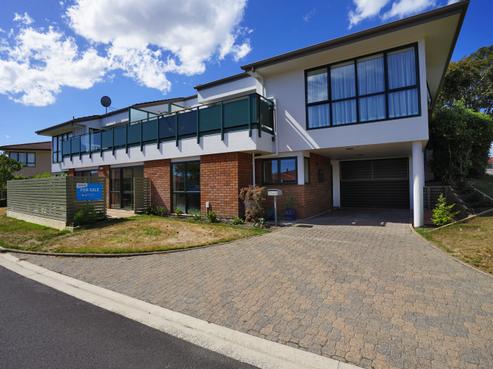 54 Grosvenor Gardens, Flagstaff