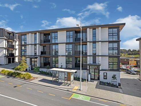 101/84B Te Oneroa Way, Long Bay