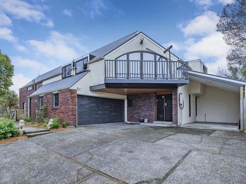 1 Tod Place, Lincoln