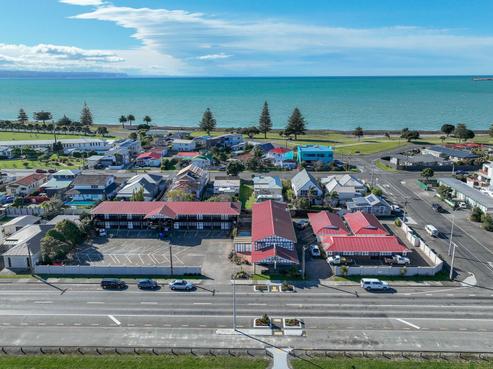 56 Meeanee Quay, Westshore