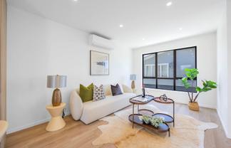 4/8 Sheehan Road, Te Atatu South