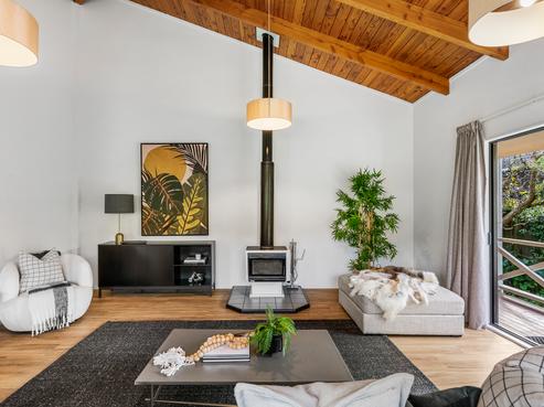 2/24 Matipo Road, Mairangi Bay