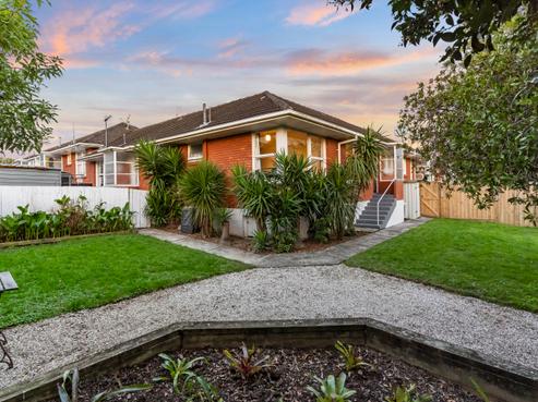3/110 East Coast Road, Forrest Hill