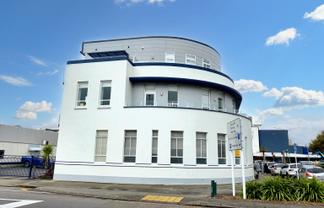 Central Hutt - Make it your own