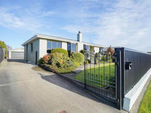 53 White Street, Newfield