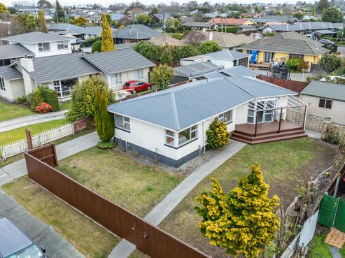 67 Gladson Avenue, Sockburn