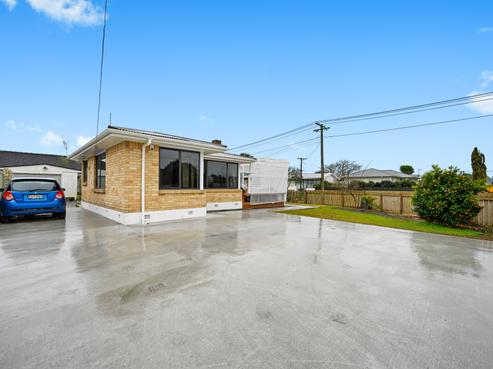 7 Defoe Avenue, Hillcrest