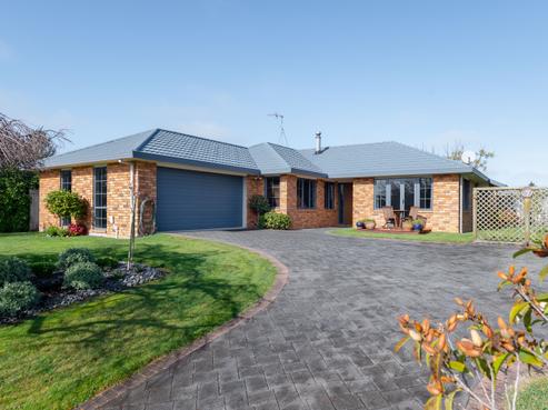 7 Maidstone Place, Rototuna North