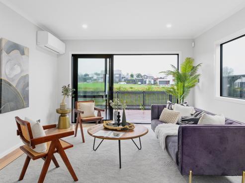 35 Joint Avenue, Greenhill Park