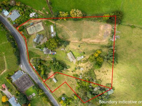 1682 Ohura Road, Douglas