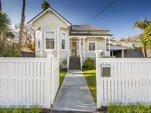 2 Grahame Street, Devonport