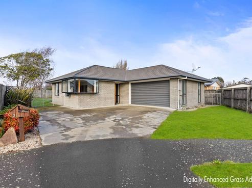 31 Seascape Gardens, Bromley