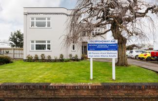 For lease suite 1 office