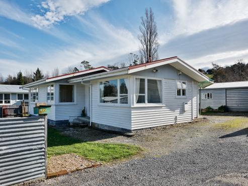 32 Massey Road, Mangapapa