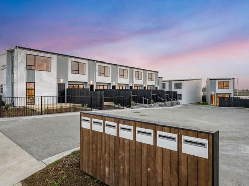 1/16 Clara Road, Silverdale
