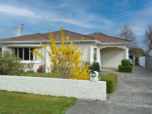 32 Anne Street, Gladstone