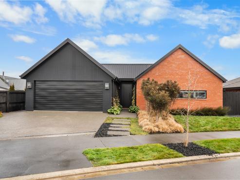 17 Lucca Crescent, Rolleston