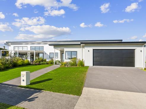 12 Takahe Drive, Paraparaumu Beach