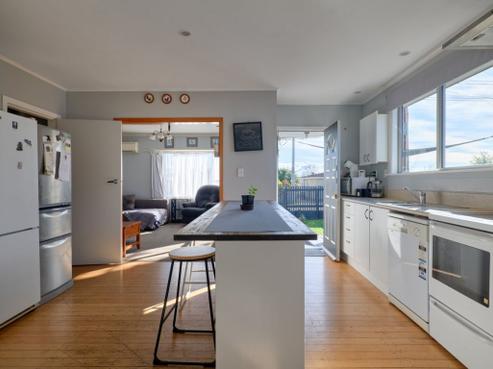 31A Bledisloe Avenue, Stoke