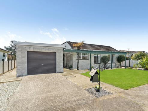 5 Lowes Place, Solway