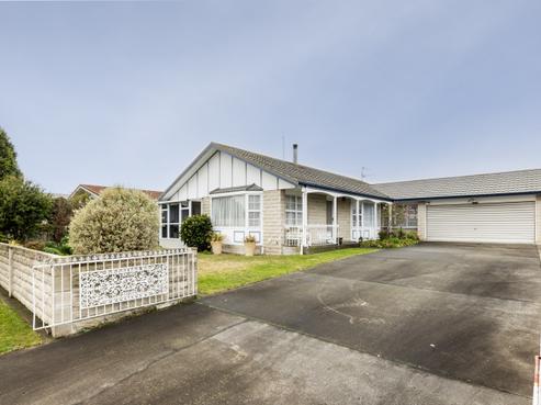 163 Tait Drive, Greenmeadows