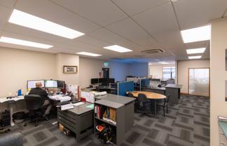 Modern Office With Carparks! 