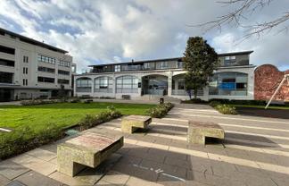 Savills - Great Space on Heard Park