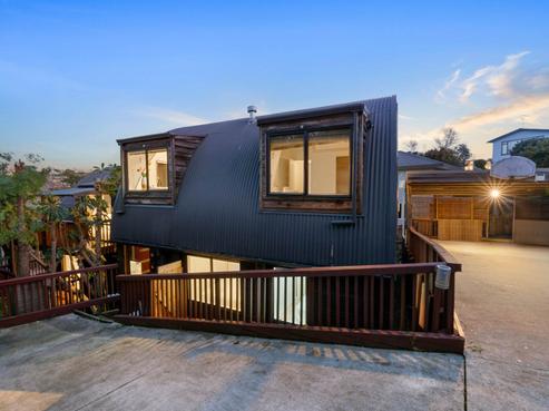 2/26 Colmar Road, Mellons Bay